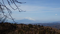 晴れた日のご褒美は、遠くに見える富士山